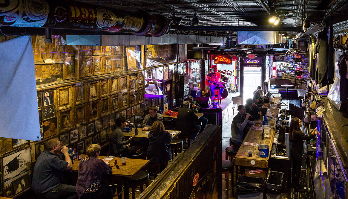 Tootsies bar, Nashville, Tennesee