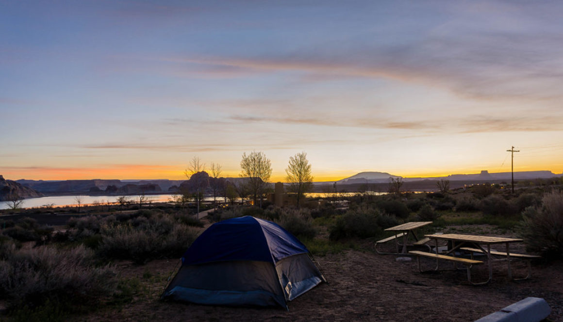 Camping, Lake Powell, Arizona