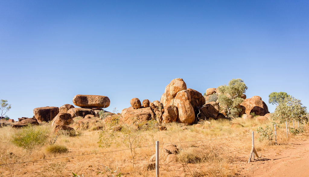 Devils Marbles, Outback