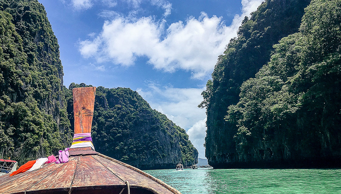 Loh Samah Bay, Thailand