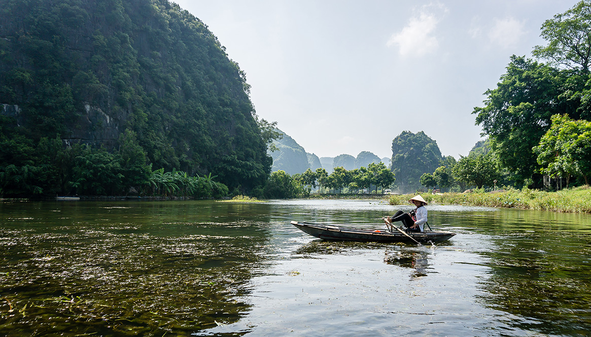 Lady, Vietnam